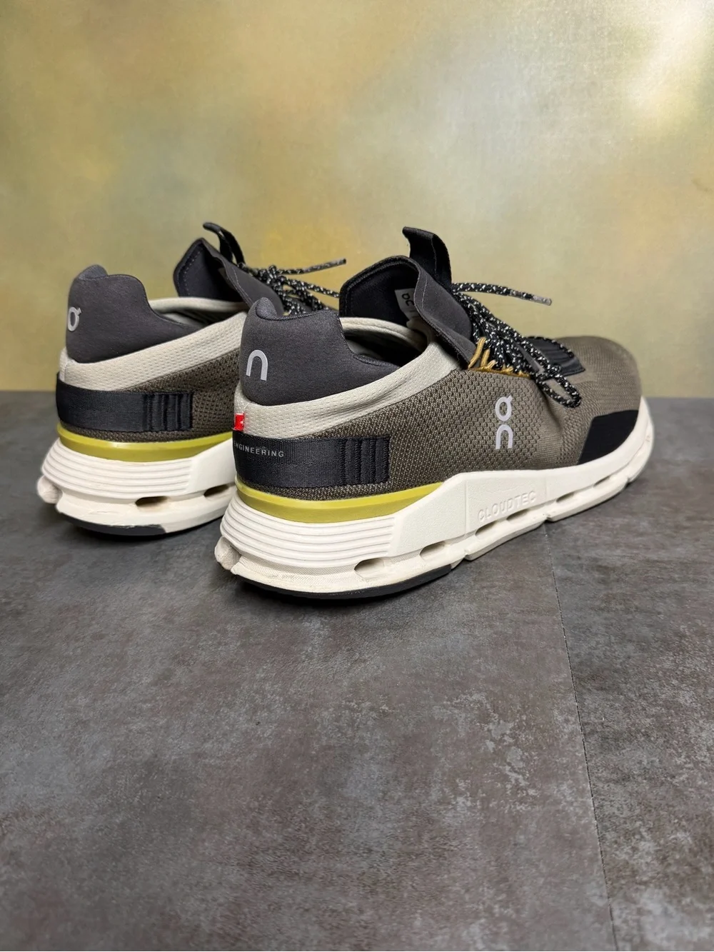 On Cloudnova Men’s Running Shoes Olive Green 26.98492 Size 10.5